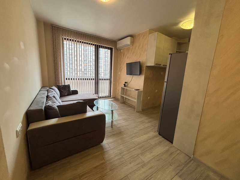 Продава 3-СТАЕН, гр. Пловдив, Южен, снимка 2 - Апартаменти - 53340807