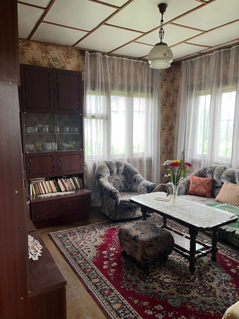 Zu verkaufen  Haus region Plowdiw , Tscheschnegirowo , 160 qm | 64908810 - Bild [2]