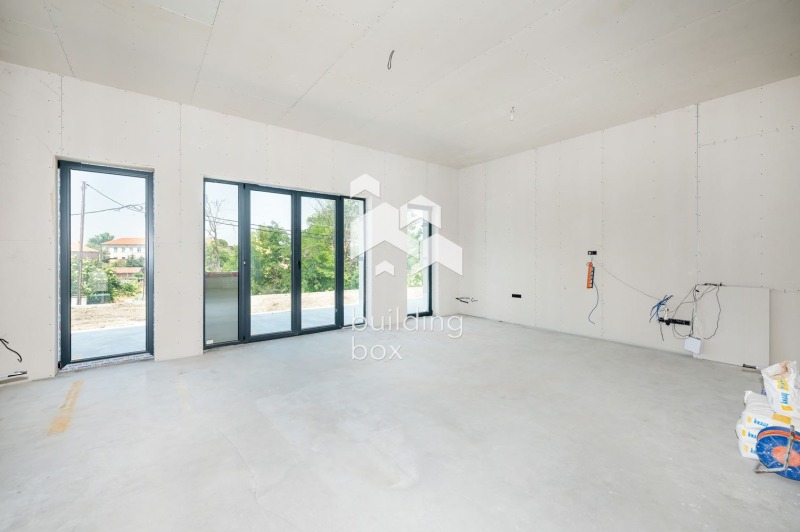 In vendita  Casa regione Plovdiv , Cheshnegirovo , 240 mq | 90682768 - Immagine [7]