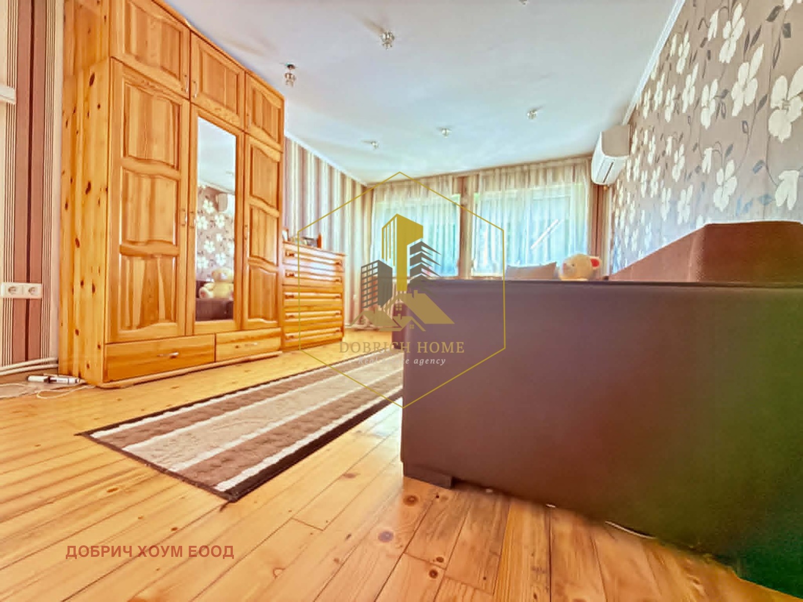 Продава КЪЩА, гр. Добрич, Център, снимка 3 - Къщи - 54848365