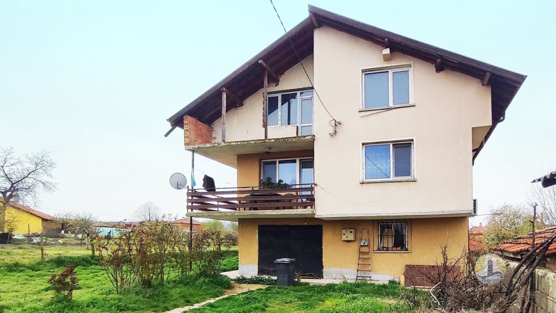 Продава КЪЩА в област Бургас, с. Страцин - 308 кв.м / 115 000 € » 224 920.45 лв., РЕАЛИНА ЕООД