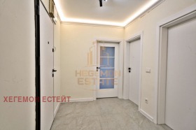 4-стаен град Варна, Център
