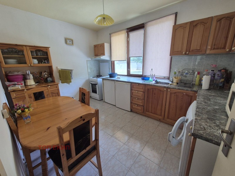 Продава КЪЩА, с. Яхиново, област Кюстендил, снимка 2 - Къщи - 52536761