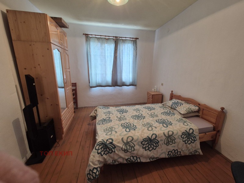 Продава КЪЩА, с. Яхиново, област Кюстендил, снимка 4 - Къщи - 52536761