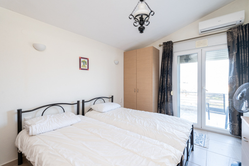 Продава КЪЩА, гр. Хасково, Център, снимка 9 - Къщи - 54266768