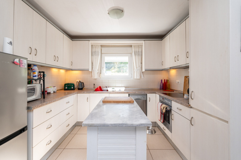 Продава КЪЩА, гр. Хасково, Център, снимка 15 - Къщи - 54266768