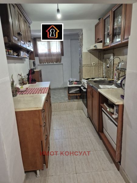Продава КЪЩА, гр. Враца, Бистрец, снимка 3 - Къщи - 56213972