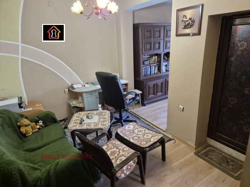 Продава КЪЩА, гр. Враца, Бистрец, снимка 9 - Къщи - 56213972