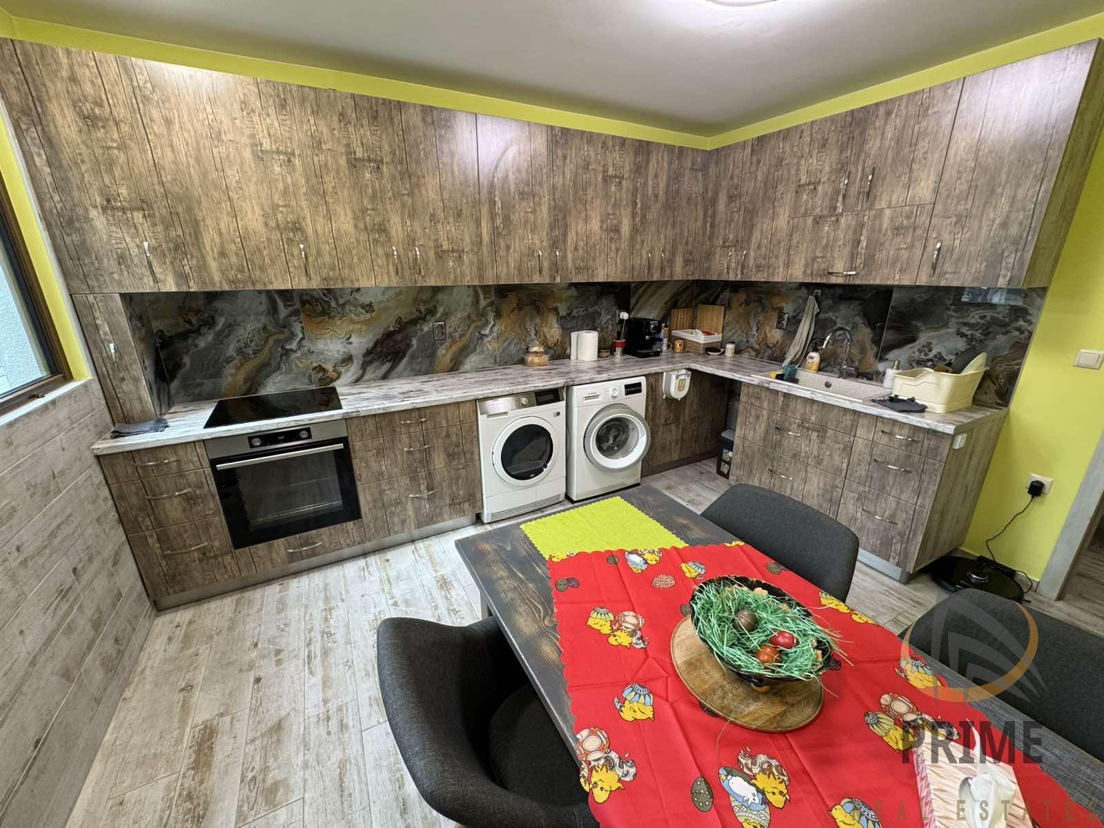 Продава 2-СТАЕН, гр. Бургас, Възраждане, снимка 2 - Апартаменти - 54215034