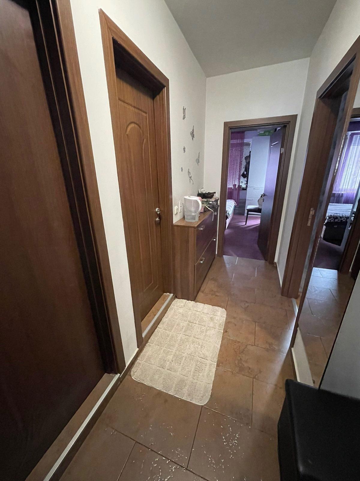 Продава 3-СТАЕН, гр. Бургас, Зорница, снимка 2 - Апартаменти - 49661674