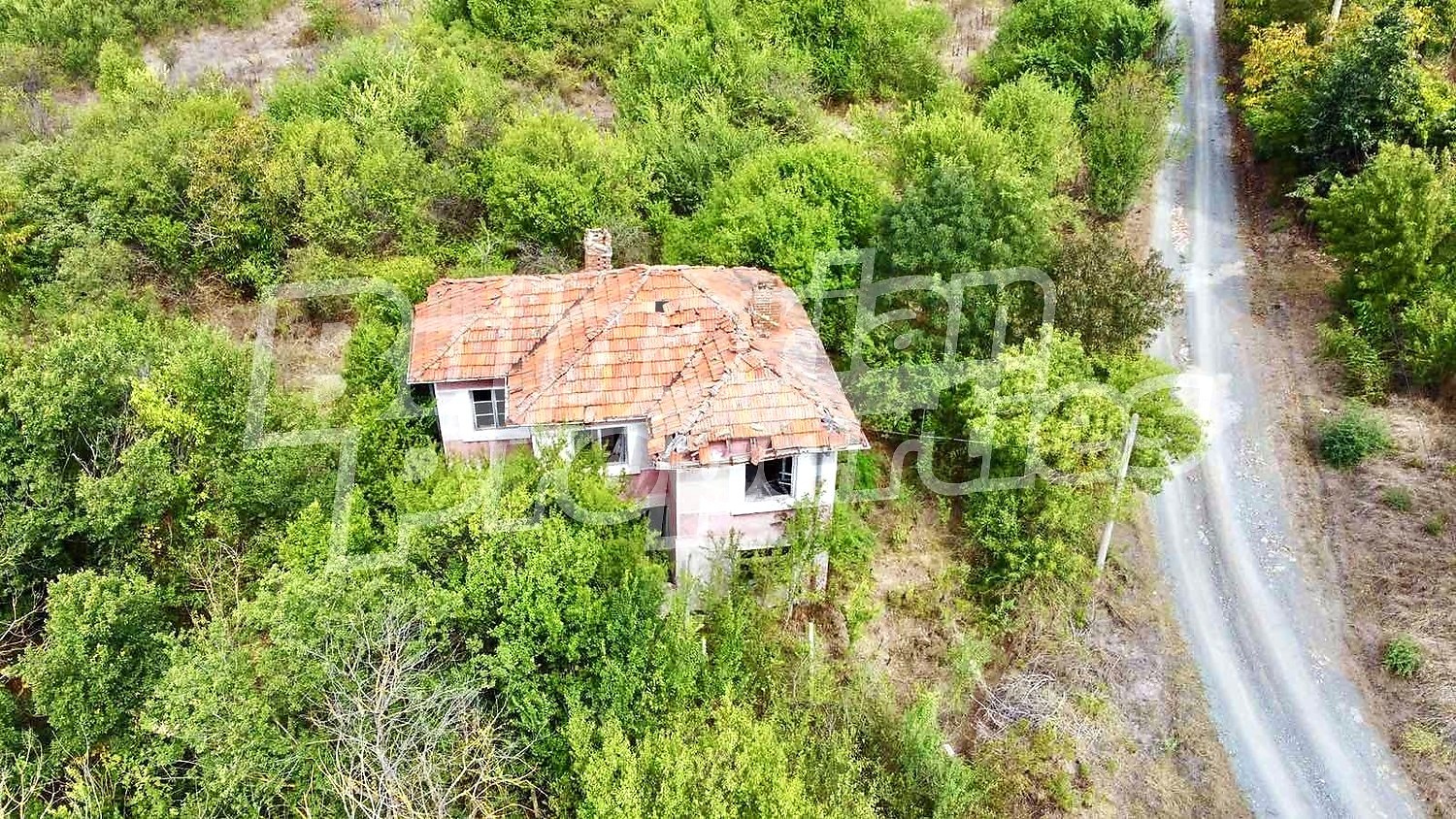 Продава КЪЩА, с. Зорница, област Бургас, снимка 2 - Къщи - 52837071