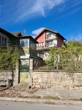 House Belimel, region Montana 1