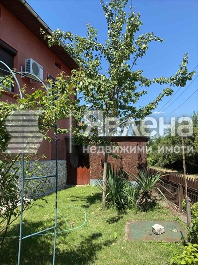 Продава КЪЩА, с. Румянцево, област Ловеч