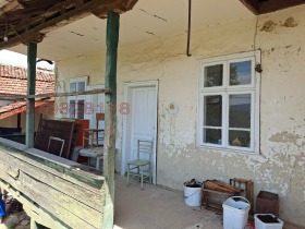 Dům Gorna Vrabča, oblast Pernik 8