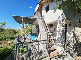 Haus Priselzi, region Varna