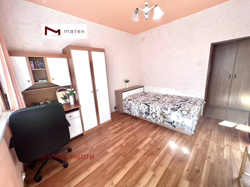 Продава  4-стаен град Варна , Владислав Варненчик 1 , 96 кв.м | 38173957 - изображение [11]