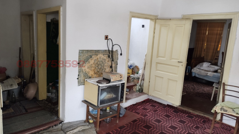 Продава КЪЩА, с. Беглеж, област Плевен, снимка 13 - Къщи - 53130930