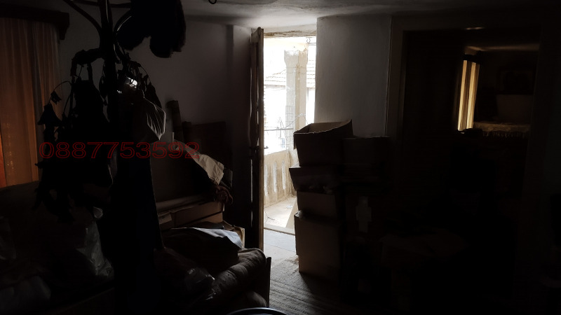 Продава КЪЩА, с. Беглеж, област Плевен, снимка 8 - Къщи - 53130930