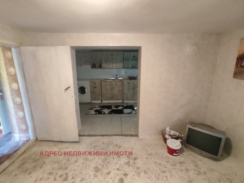 Myytävänä  Talo Stara Zagoran alue , Kovatševo , 150 neliömetriä | 81574660 - kuva [6]