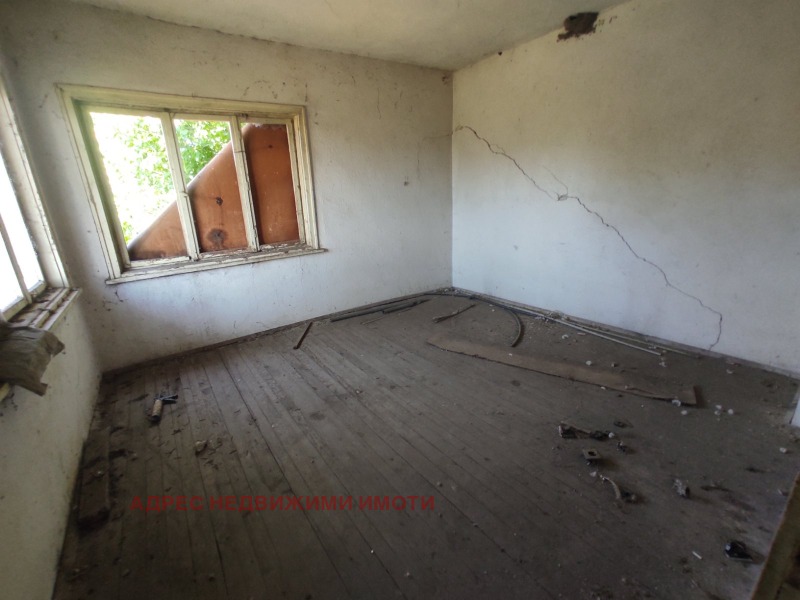 Myytävänä  Talo Stara Zagoran alue , Kovatševo , 150 neliömetriä | 81574660 - kuva [8]