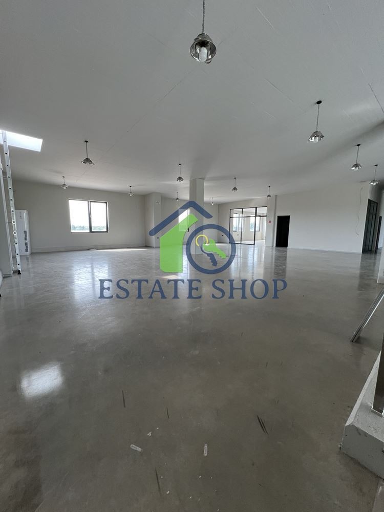 Продава  Магазин град Пловдив , Пазарджишко шосе , 1120 кв.м | 73263911 - изображение [4]