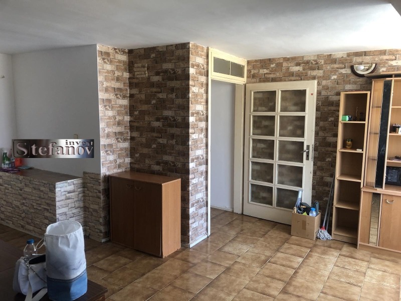 Продава 3-СТАЕН в град Варна, Централна поща - 60 кв.м / 125 000 € » 244 478.75 лв., АГЕНЦИЯ СТЕФАНОВ ИНВЕСТ