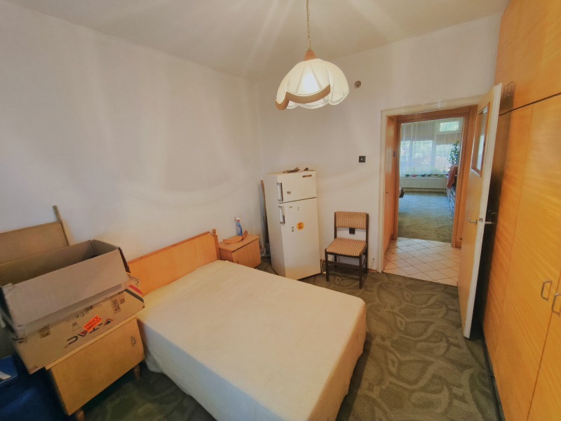 Продава  2-стаен град Плевен , Сторгозия , 60 кв.м | 28739489 - изображение [4]