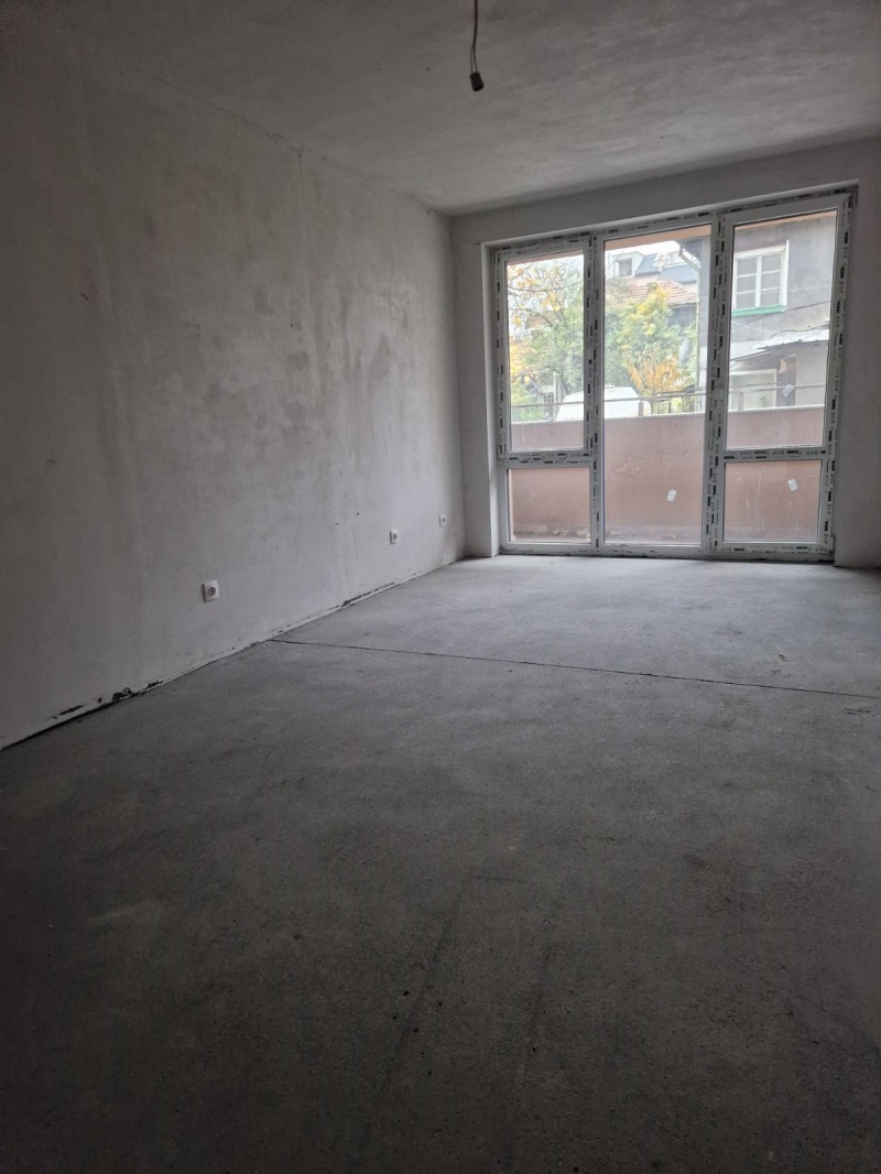 Продава 3-СТАЕН, гр. София, Триъгълника