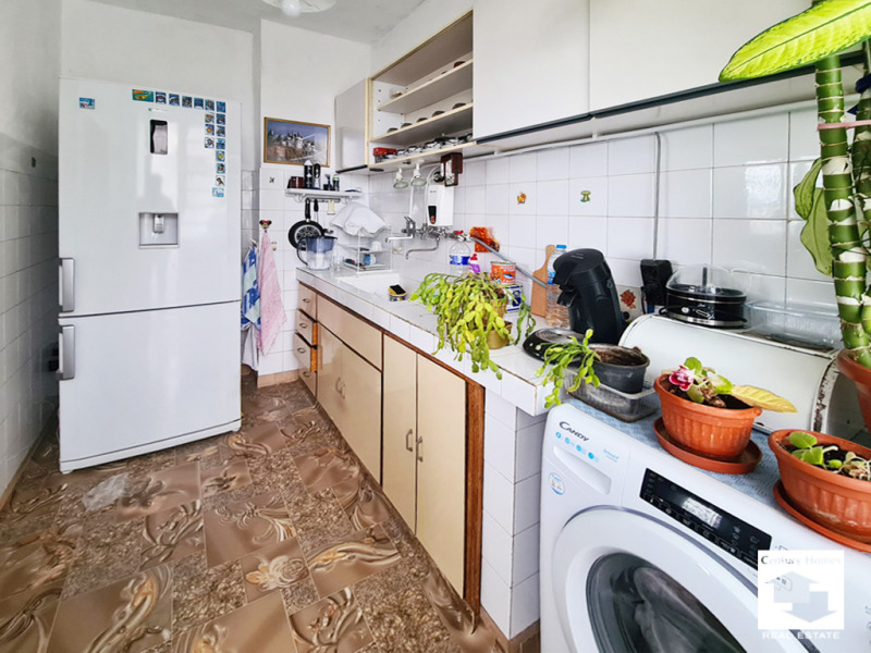 Продава 4-СТАЕН, гр. Велико Търново, Акация, снимка 4 - Апартаменти - 52532135