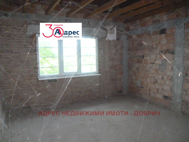 Продава КЪЩА, с. Ломница, област Добрич, снимка 4 - Къщи - 54773010