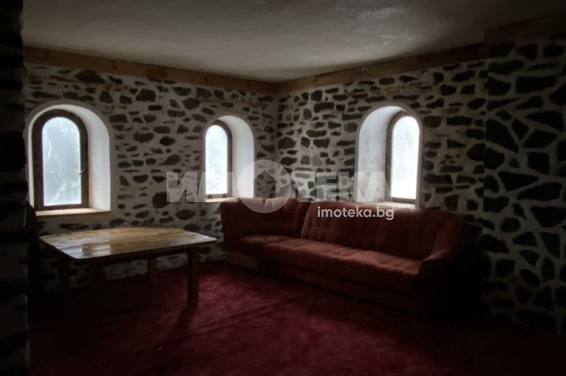 Продава ХОТЕЛ, с. Пастра, област Кюстендил, снимка 16 - Хотели - 53382007