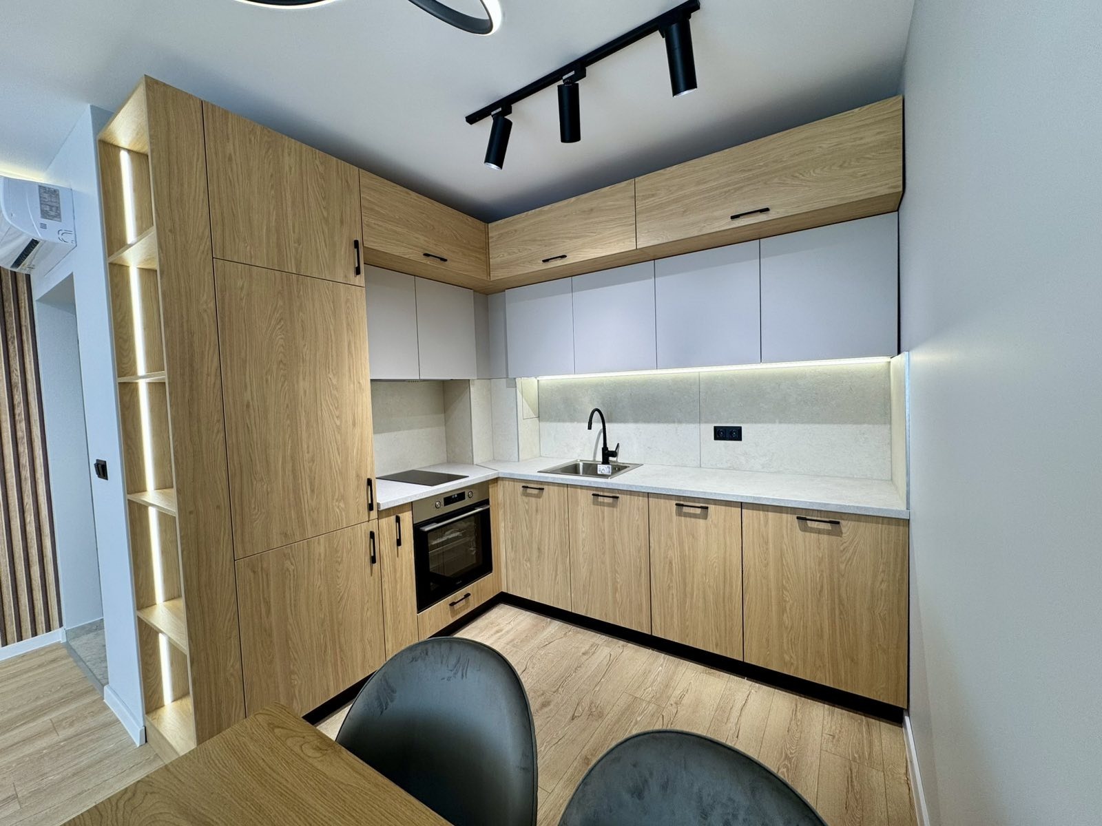 Продава 2-СТАЕН, гр. Пловдив, Кючук Париж, снимка 4 - Апартаменти - 55142515