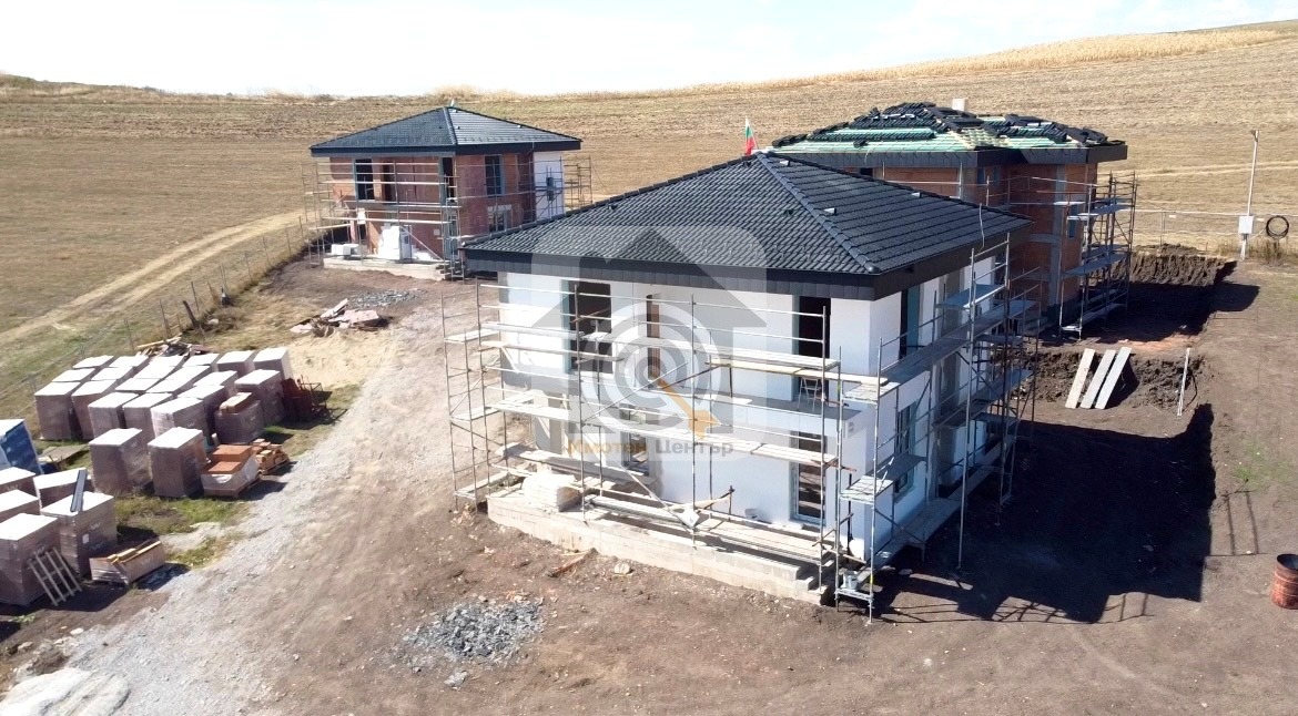 Продава КЪЩА, гр. Перник, Байкушева махала, снимка 2 - Къщи - 52064664