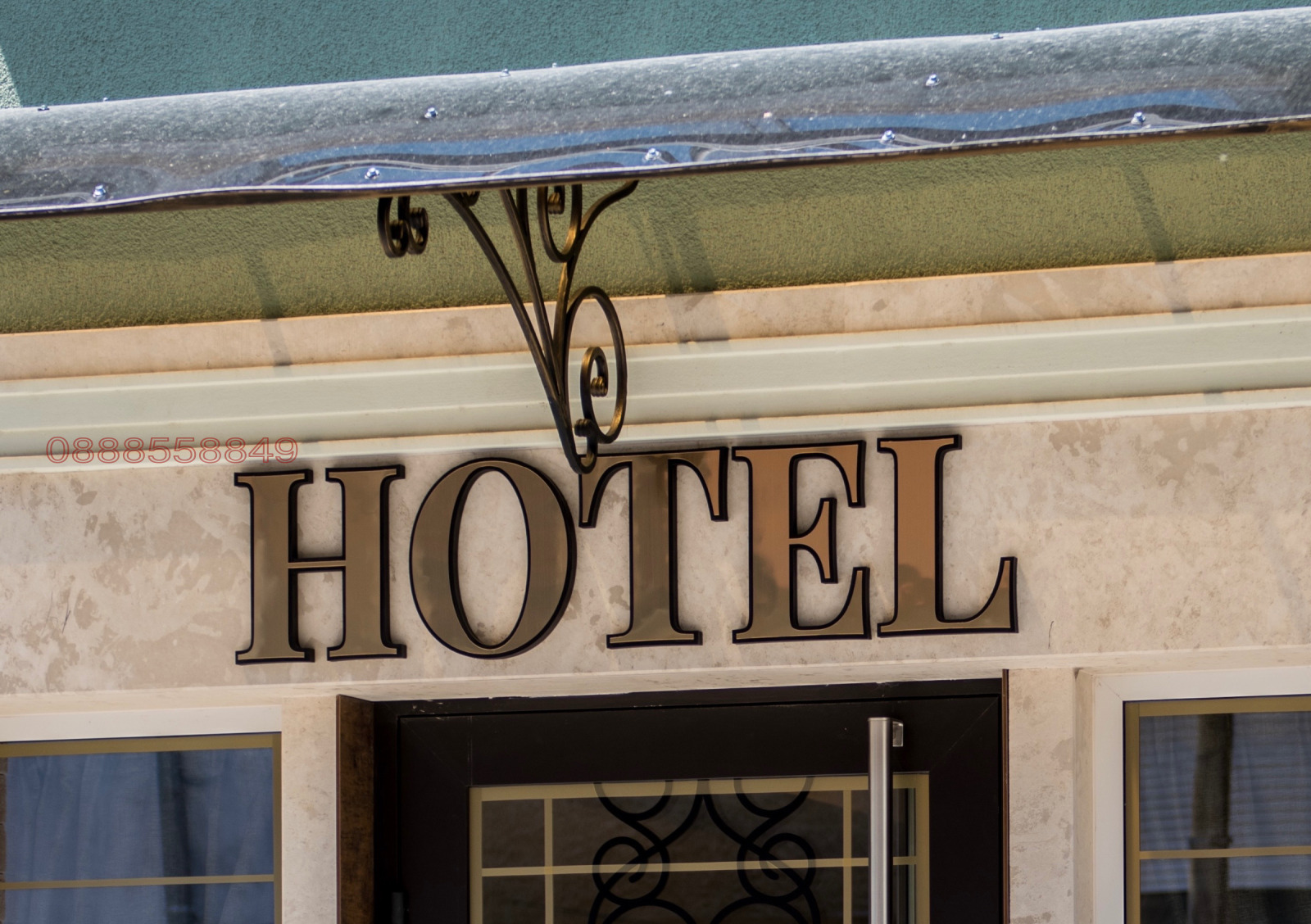 Продава ХОТЕЛ, гр. Русе, Център