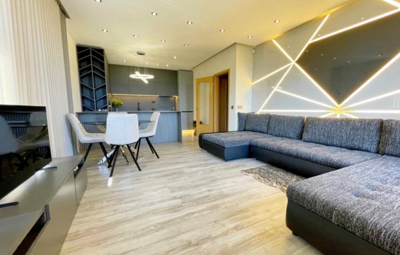 Продава 3-СТАЕН, гр. Балчик, област Добрич, снимка 3 - Апартаменти - 52311362