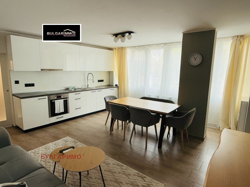 Eladó  3 hálószobás Sofia , Slatina , 107 négyzetméter | 45205111 - kép [7]