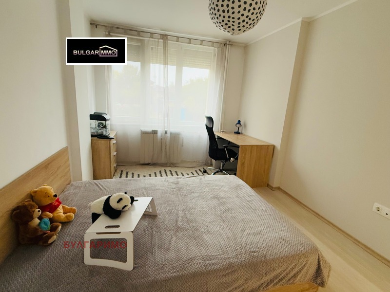Eladó  3 hálószobás Sofia , Slatina , 107 négyzetméter | 45205111 - kép [15]