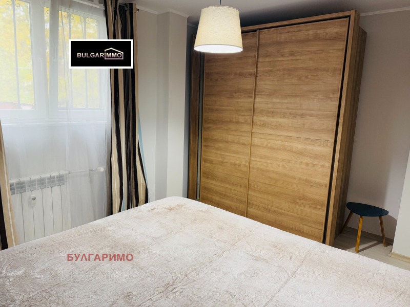 Eladó  3 hálószobás Sofia , Slatina , 107 négyzetméter | 45205111 - kép [12]