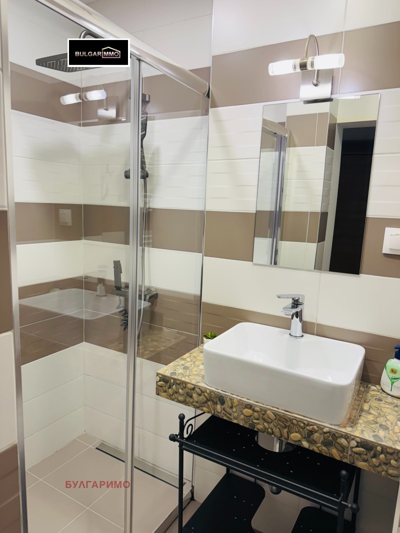 Eladó  3 hálószobás Sofia , Slatina , 107 négyzetméter | 45205111 - kép [13]