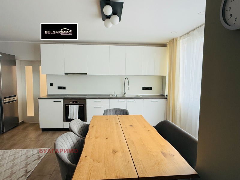 Eladó  3 hálószobás Sofia , Slatina , 107 négyzetméter | 45205111 - kép [10]