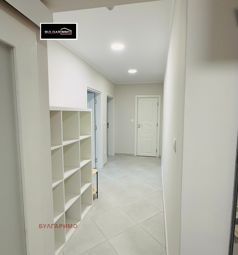 Eladó  3 hálószobás Sofia , Slatina , 107 négyzetméter | 45205111 - kép [16]