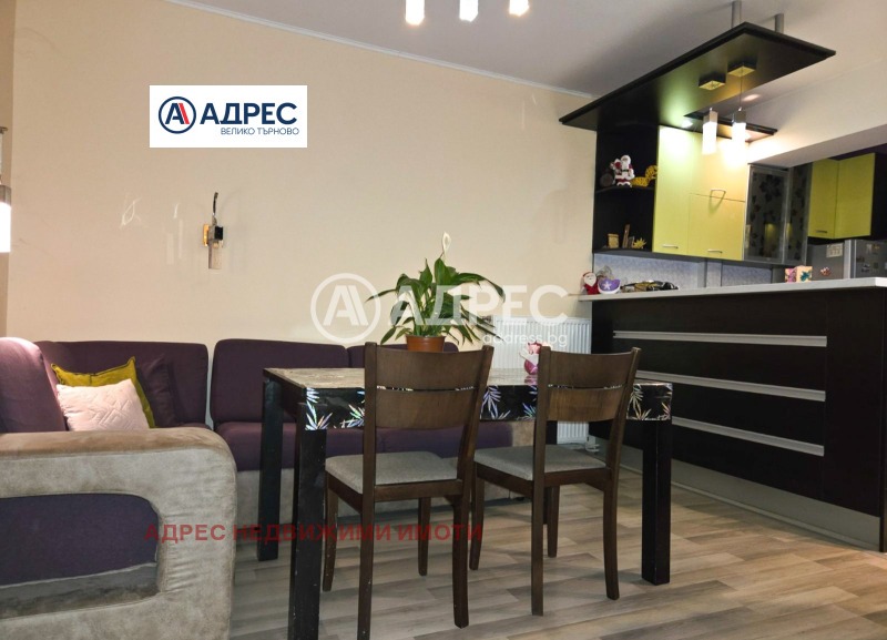 Продава 3-СТАЕН, гр. Велико Търново, Център, снимка 2 - Апартаменти - 53339575