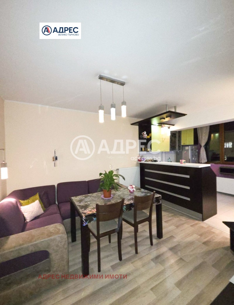 Продава 3-СТАЕН, гр. Велико Търново, Център, снимка 3 - Апартаменти - 53339575