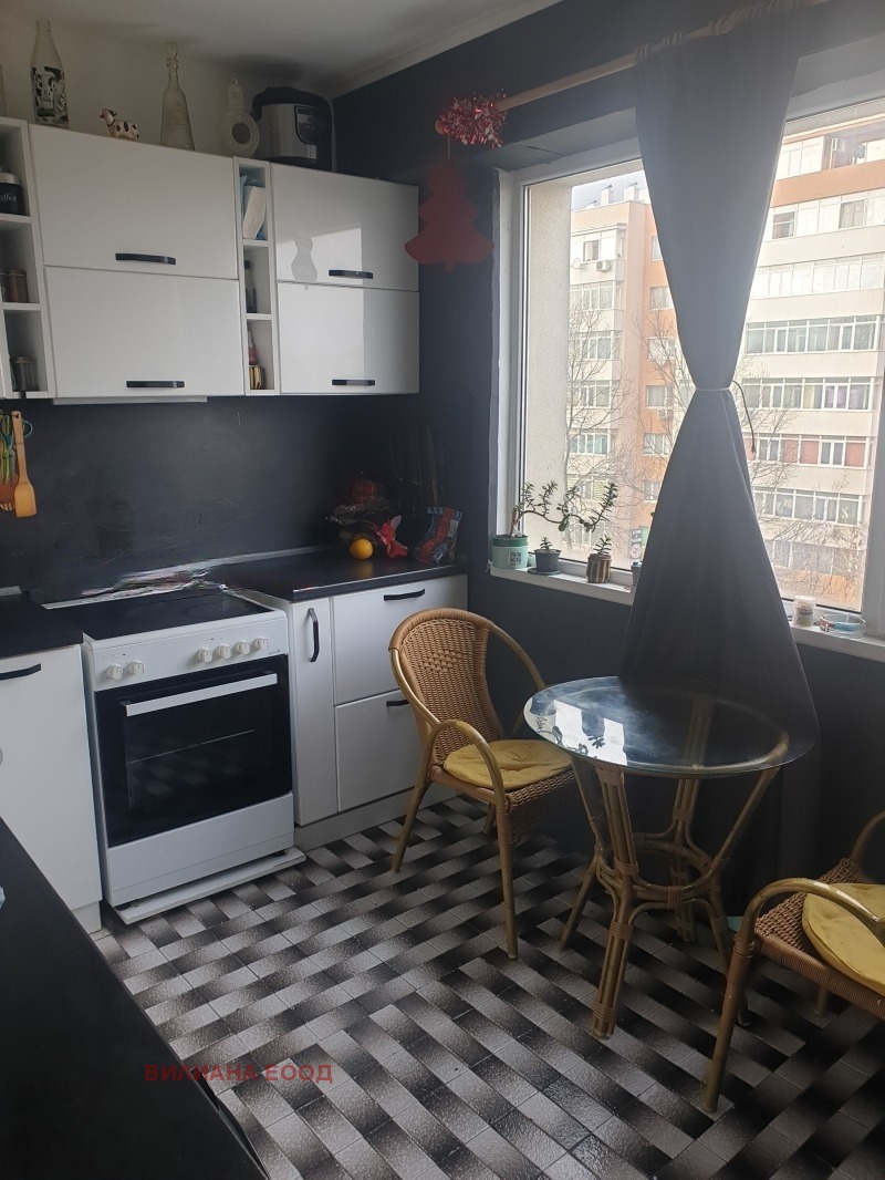 Продава 3-СТАЕН, гр. Горна Оряховица, област Велико Търново, снимка 2 - Апартаменти - 53951910