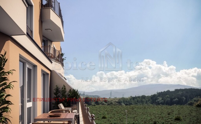In vendita  2 camere da letto Pernik , Iztok , 92 mq | 15890877