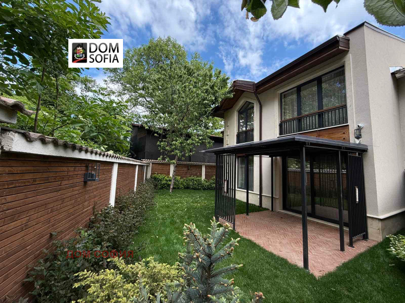 Til salg  Hus Sofia , Boyana , 235 kvm | 21544297