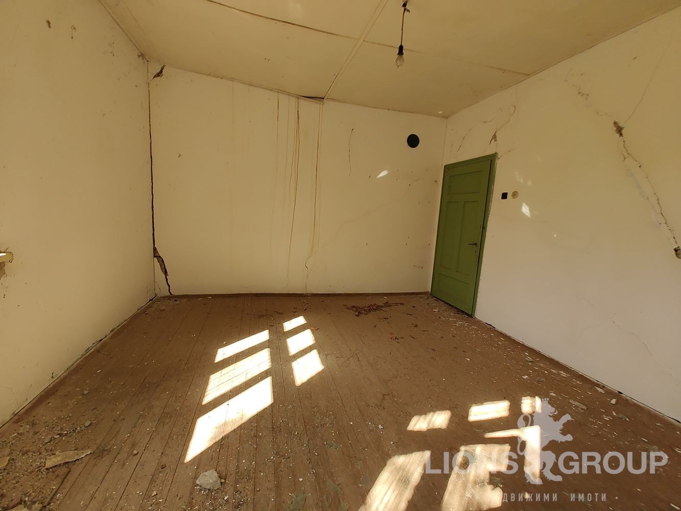 Продава КЪЩА, гр. Долни чифлик, област Варна, снимка 4 - Къщи - 56084549