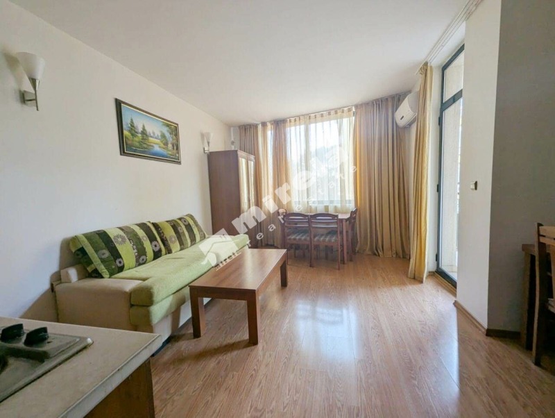 Na prodej  1 ložnice oblast Burgas , k.k. Slančev brjag , 62 m2 | 67161121