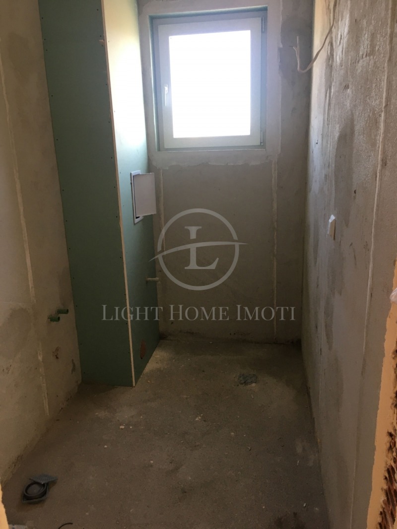 De vânzare  1 dormitor Plovdiv , Traciia , 75 mp | 69525160 - imagine [2]