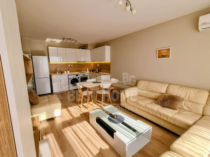 Продава 2-СТАЕН, гр. Варна, Бриз